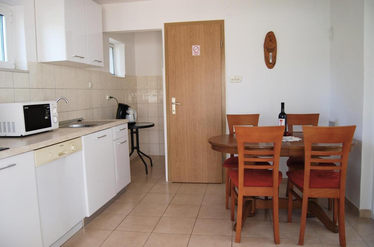Apartment Lili Сплитска Экстерьер фото